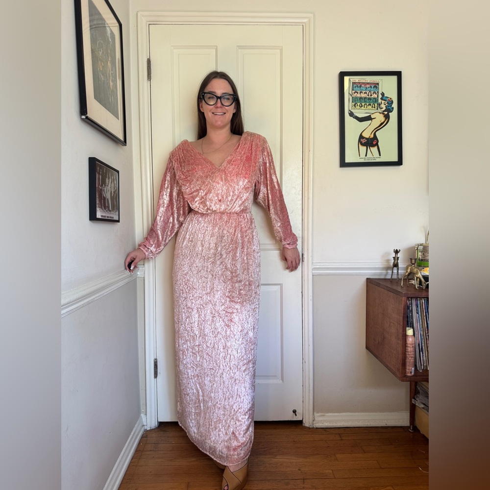 70s Vintage Pink and Gold Velvet Gown Sz M - Picture 3 of 8